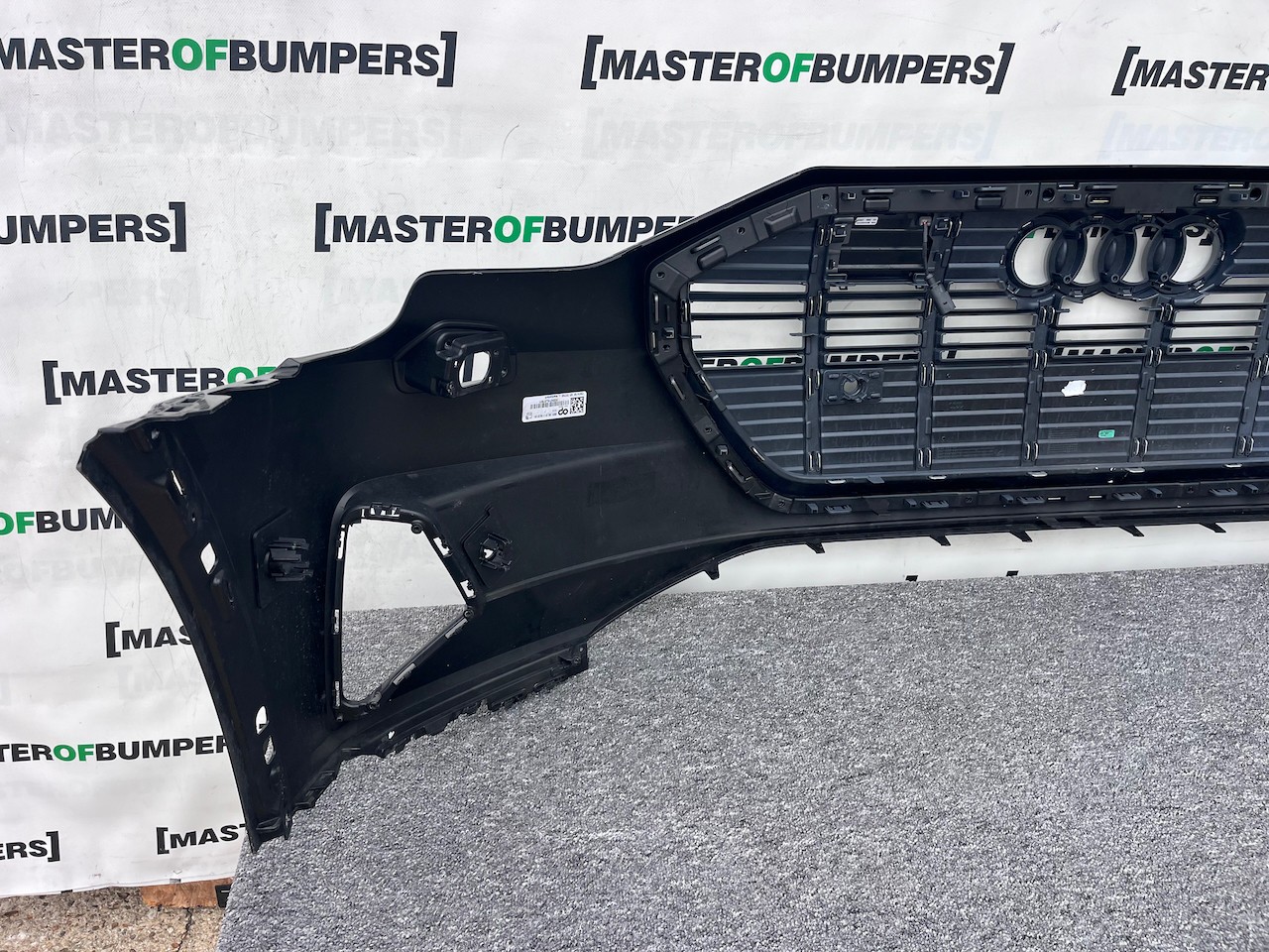 Audi E-tron Technik 55 Tfsi 2019-2022 Front Bumper 6 Pdc Genuine [a865]