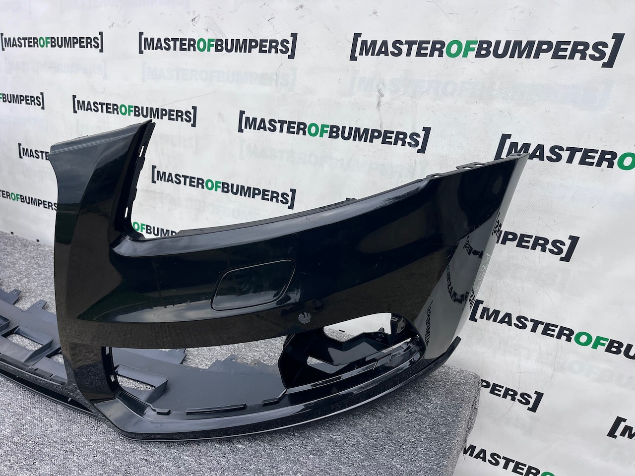 Audi Q5 Se Quattro Suv Mk1 Lift 2012-2016 Front Bumper 4 Pdc Genuine [a859]