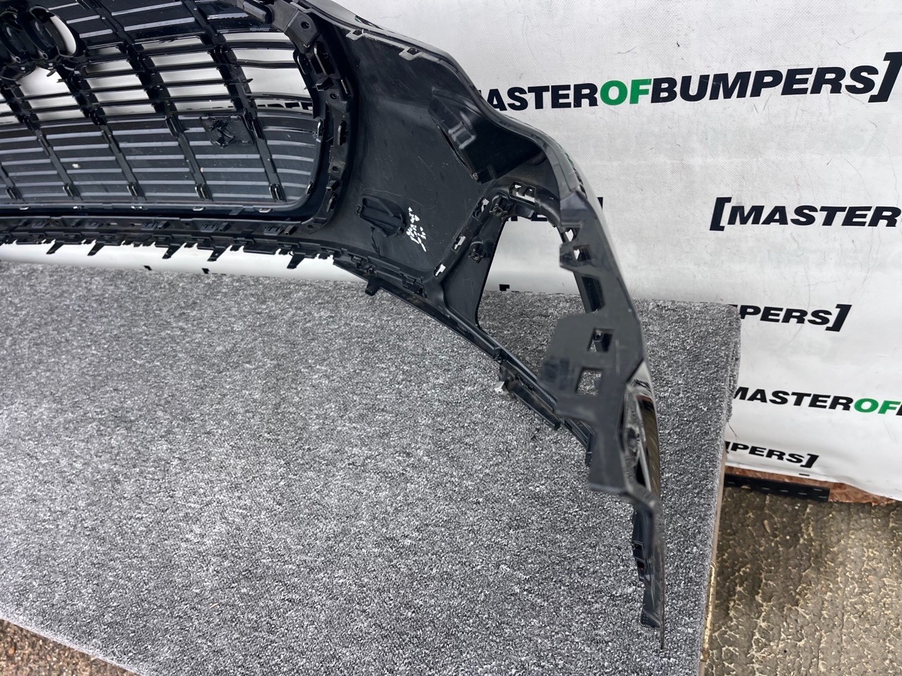 Audi E-tron S-line Launch Edition 2019-2022 Front Bumper 6 Pdc Genuine [a899]