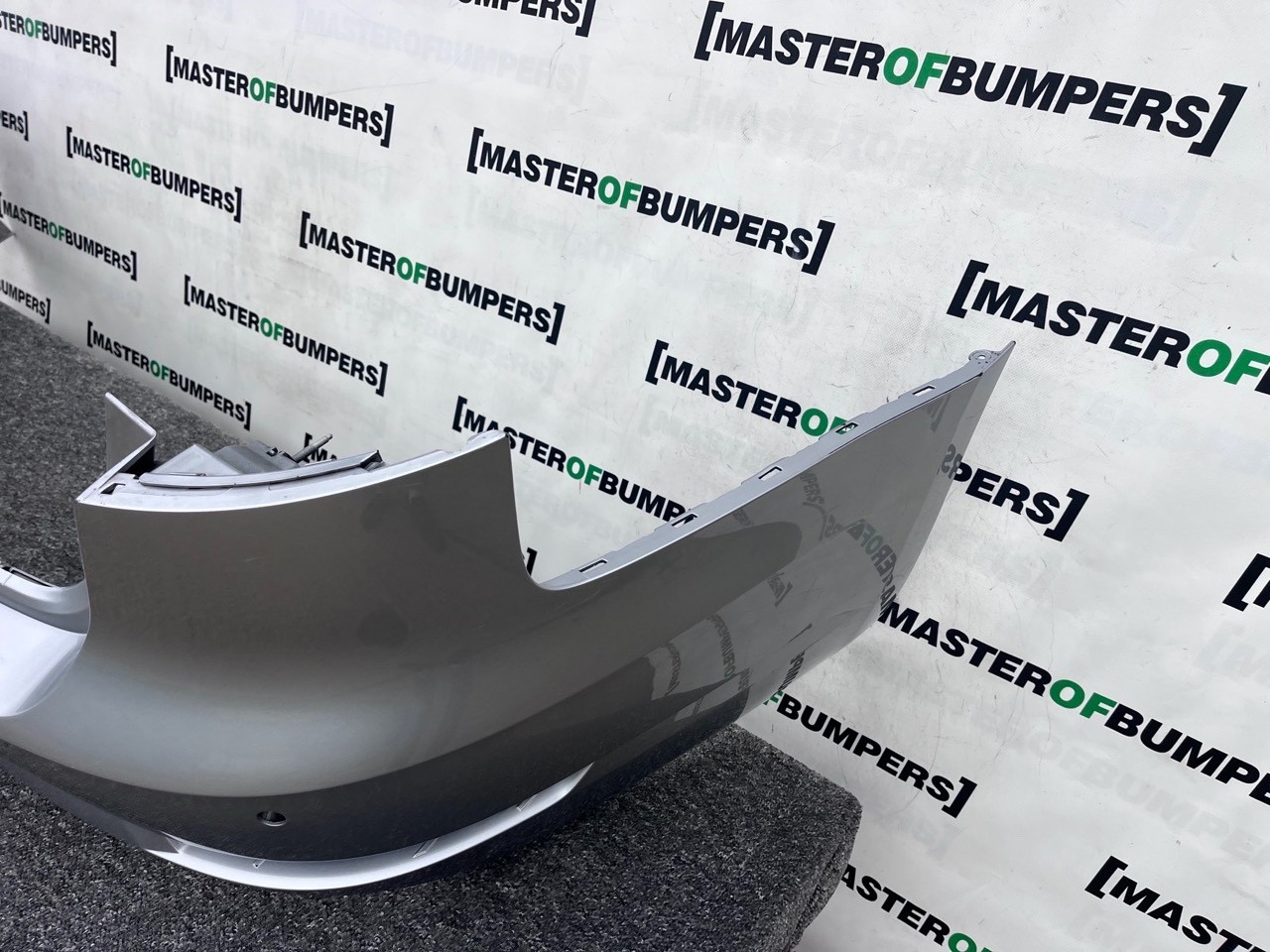 Audi A4 Se Sport Avant Estate B9 2016-2019 Rear Bumper 4 Pdc Genuine [a907]