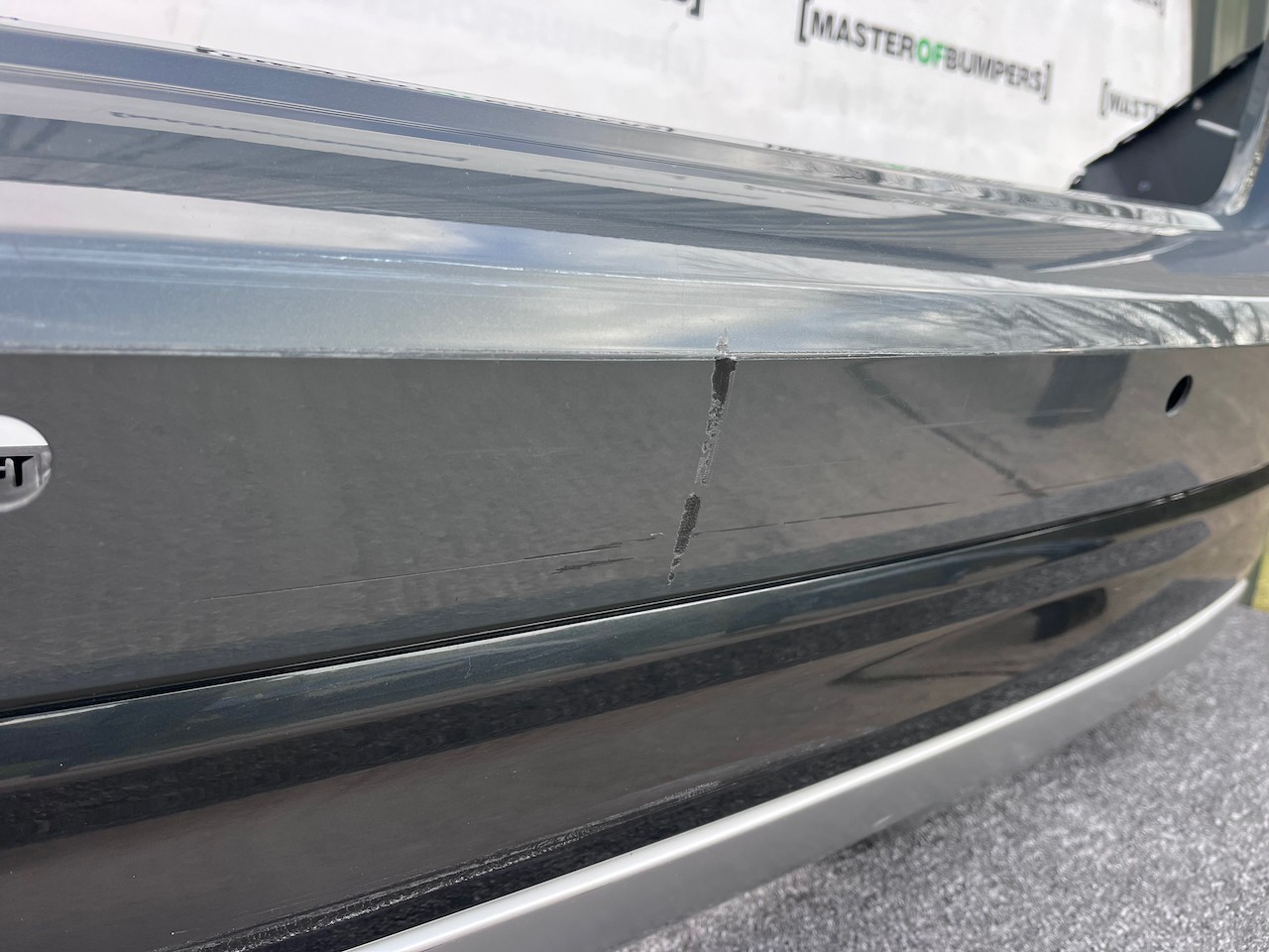 Audi Q2 Sport Hatchback 5 Door 2016-2019 Rear Bumper 6 Pdc Genuine [a942]