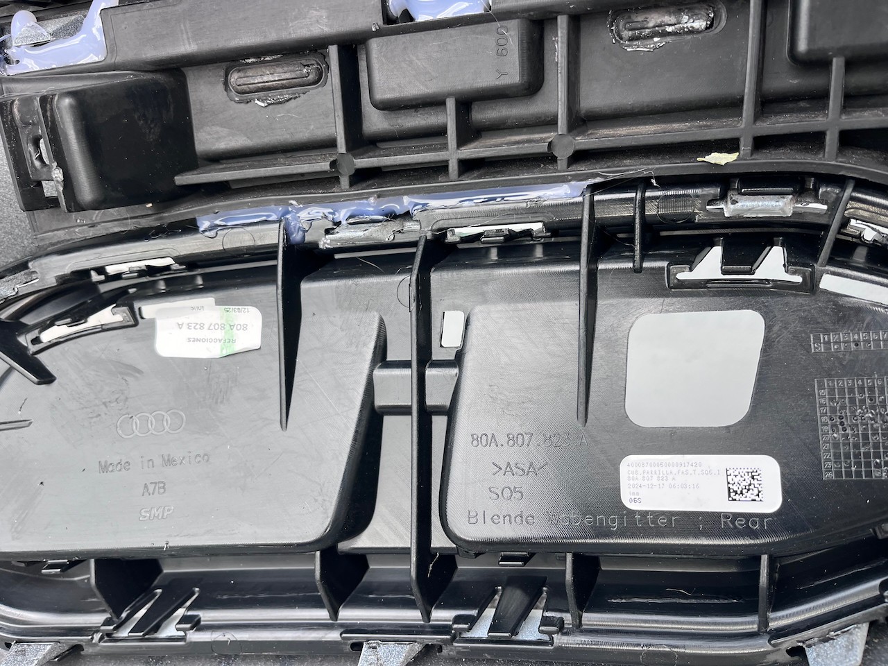 Audi Sq5 S Line Black Edition Suv 2017-2020 Rear Bumper 4 Pdc Genuine [a938]