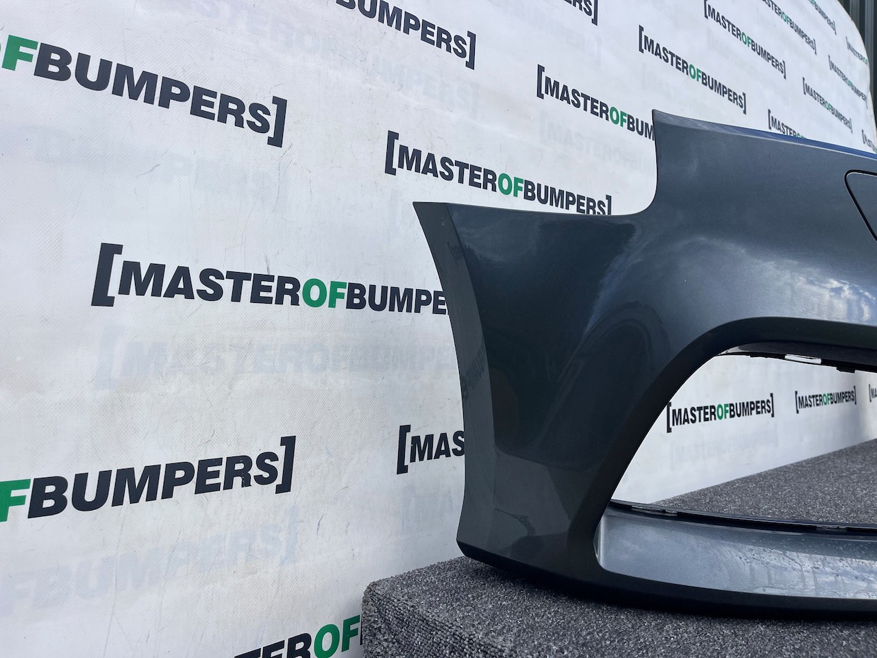 Audi A3 S-line Hatchback 5 Door 2016-2019 Front Bumper No Pdc Genuine [a964]