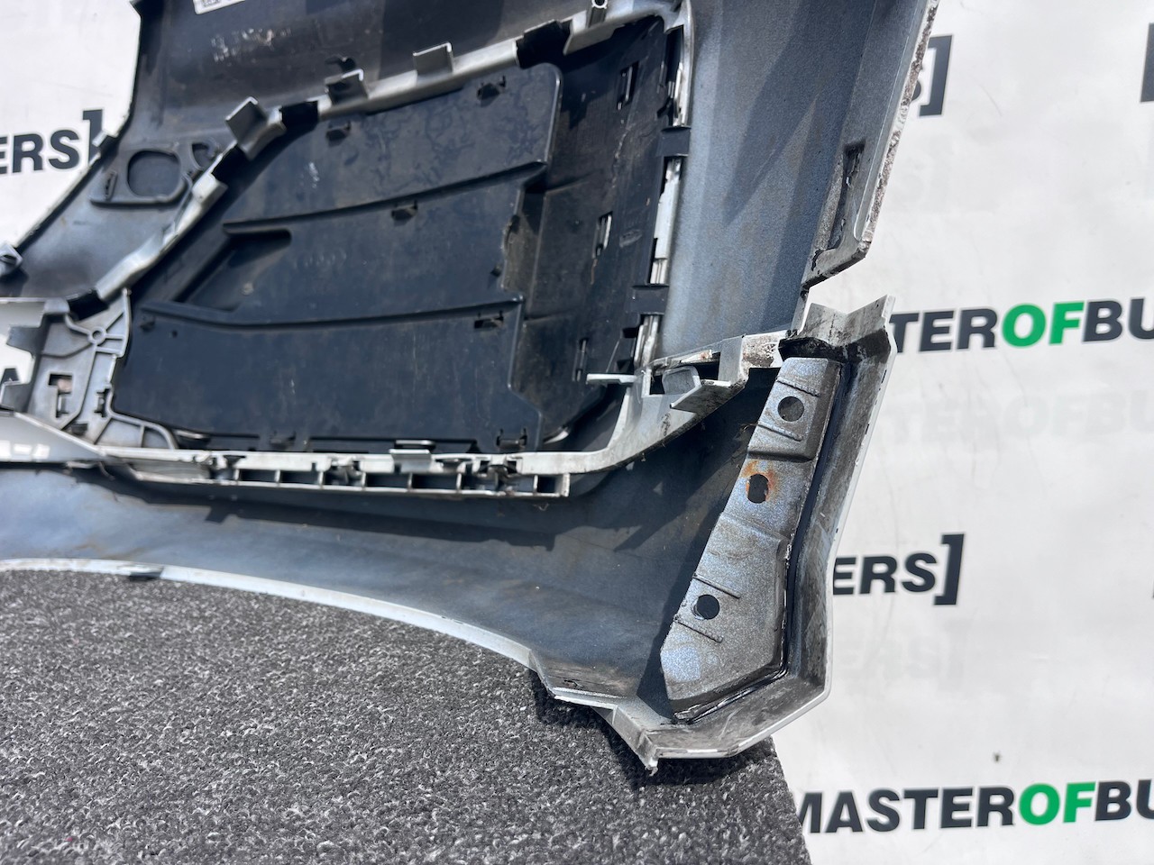 Audi Q2 S Line Mk1 Hatchback 2016-2020 Front Bumper 4 Pdc +jets Genuine [a974]