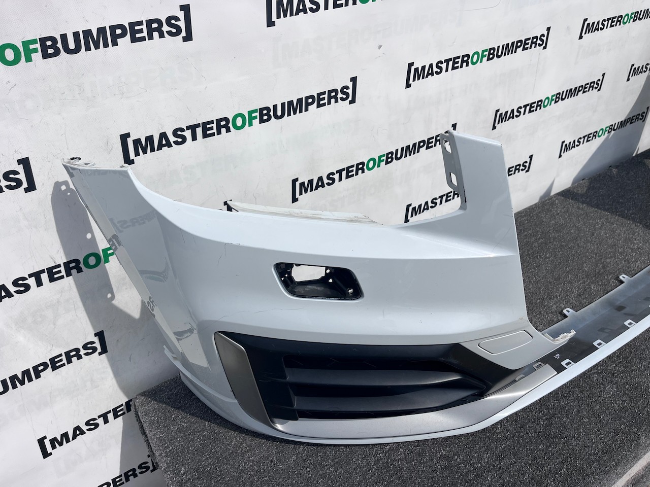 Audi Q2 S Line Mk1 Hatchback 2016-2020 Front Bumper 4 Pdc +jets Genuine [a974]