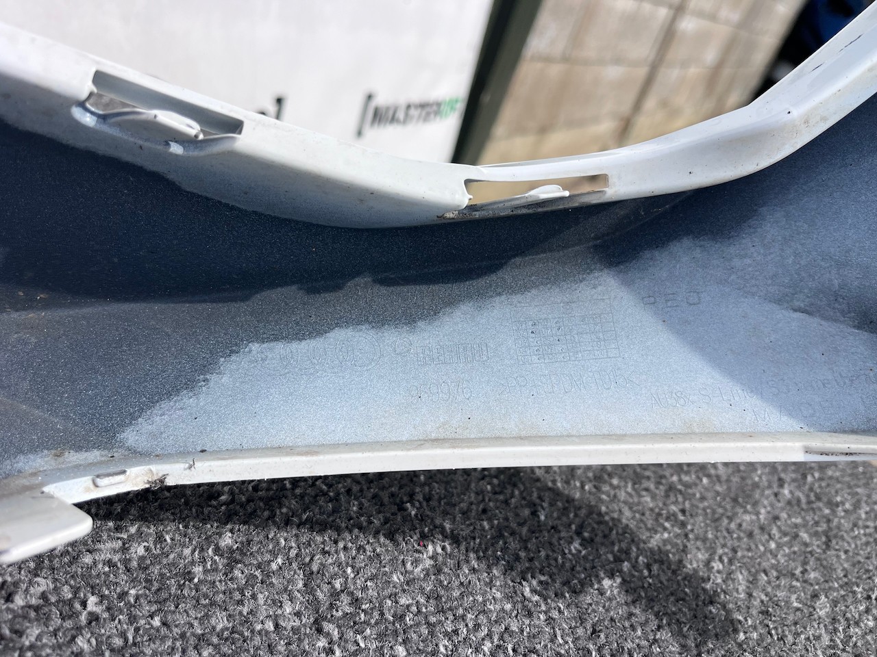 Audi A3 S Line 8y Hatchback 2020-2024 Front Bumper 4 Pdc +jets Genuine [a977]