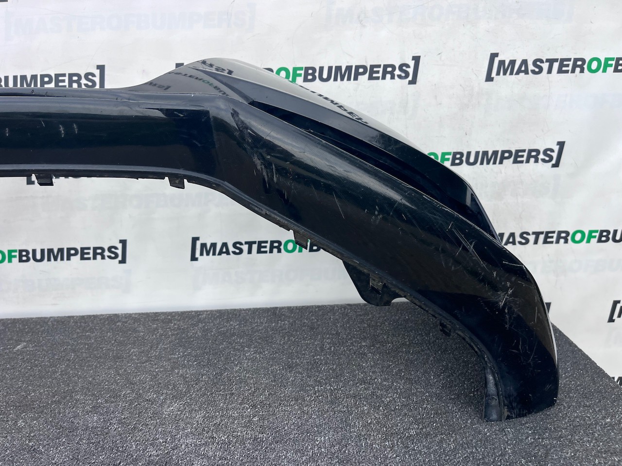 Audi A1 S-line Hatchback Lift 2015-2018 Front Bumper No Pdc Jets Genuine [a1]