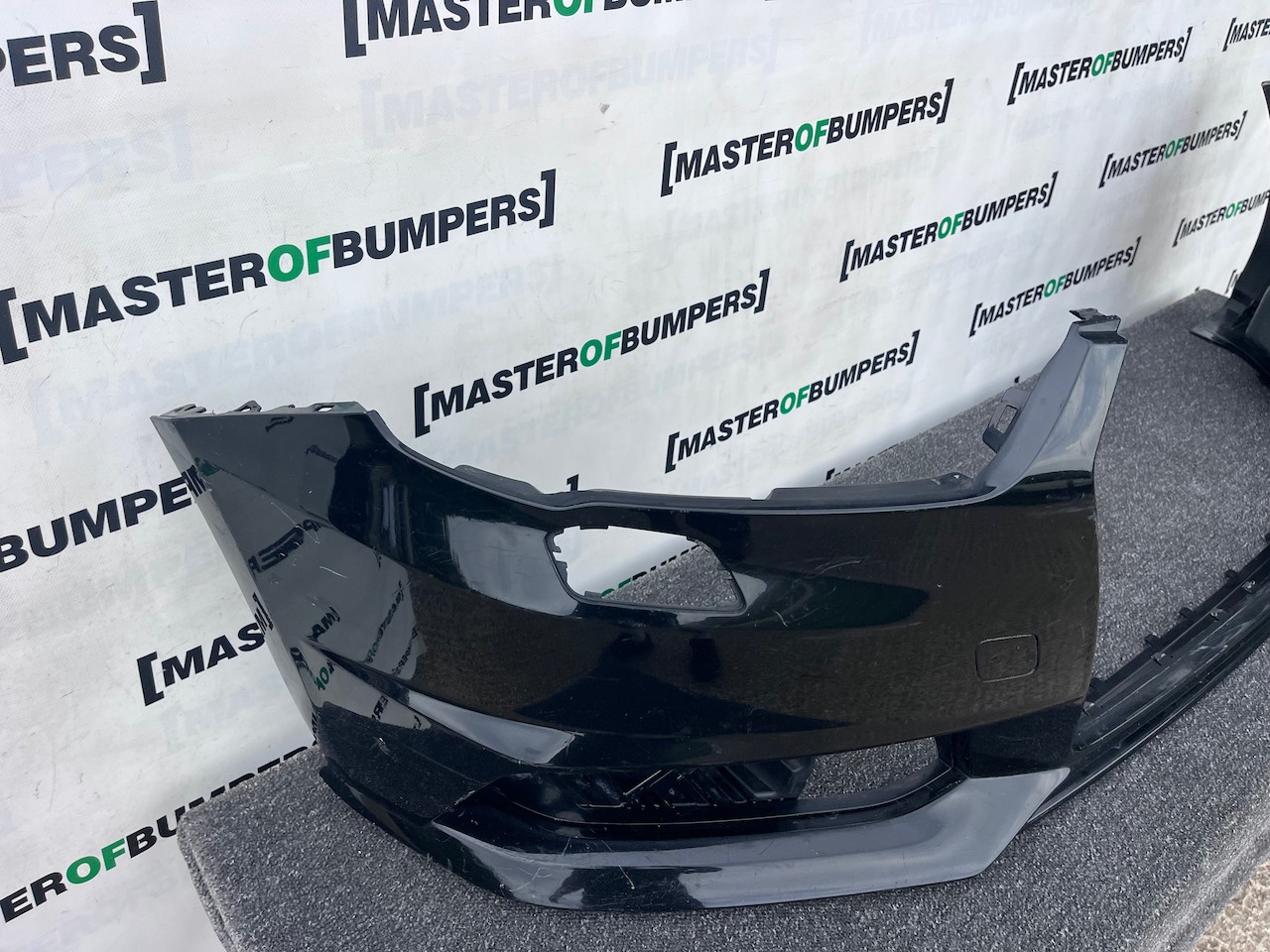 Audi A1 S-line Hatchback Lift 2015-2018 Front Bumper No Pdc Jets Genuine [a1]