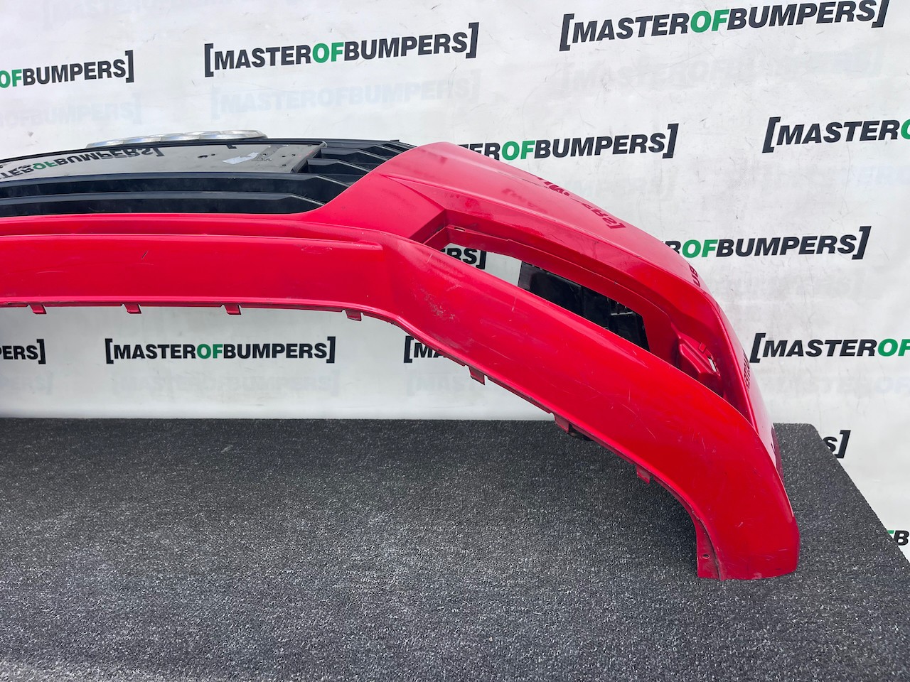 Audi A1 S-line Hatchback Lift 2015-2018 Front Bumper No Pdc Jets Genuine [a2]