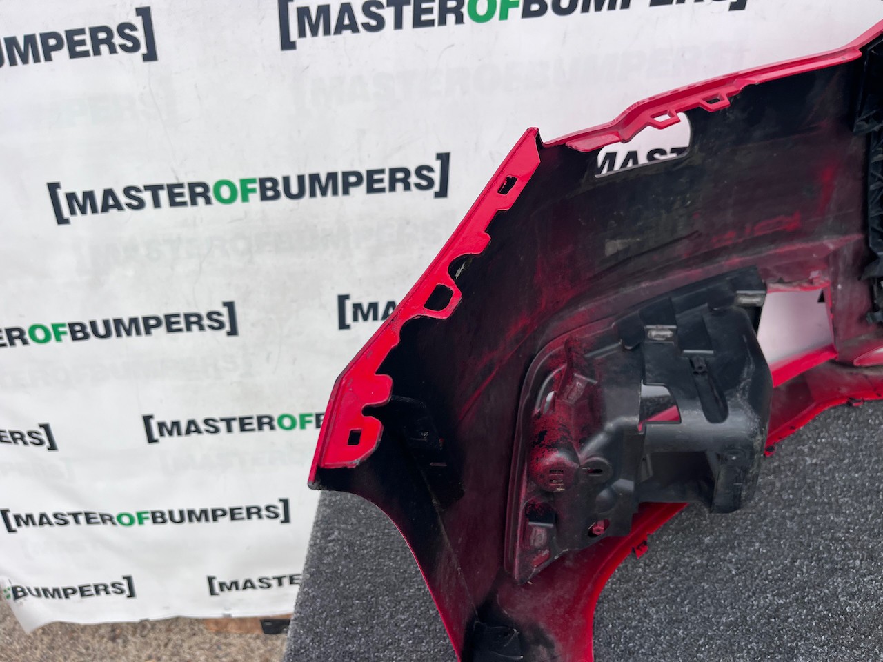 Audi A1 S-line Hatchback Lift 2015-2018 Front Bumper No Pdc Jets Genuine [a2]