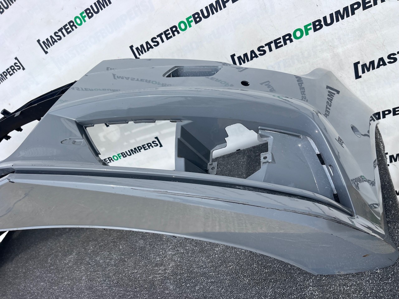 Audi A7 S Line Sportback Lift 2015-2018 Front Bumper 6 Pdc Jets Genuine [a9]