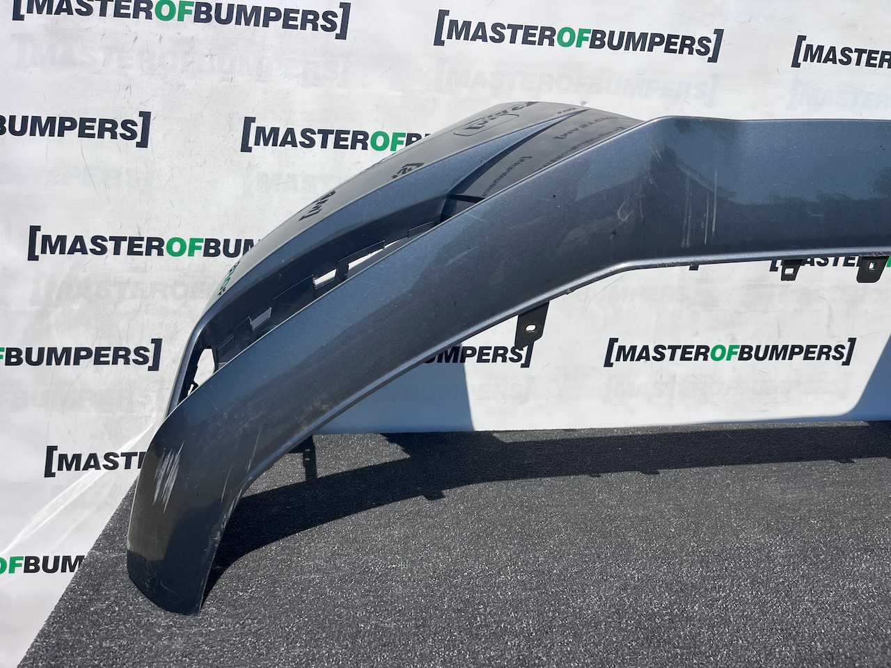 Audi A4 Se Saloon Estate B9 2016-2019 Front Bumper No Pdc No Jets Genuine [a34]