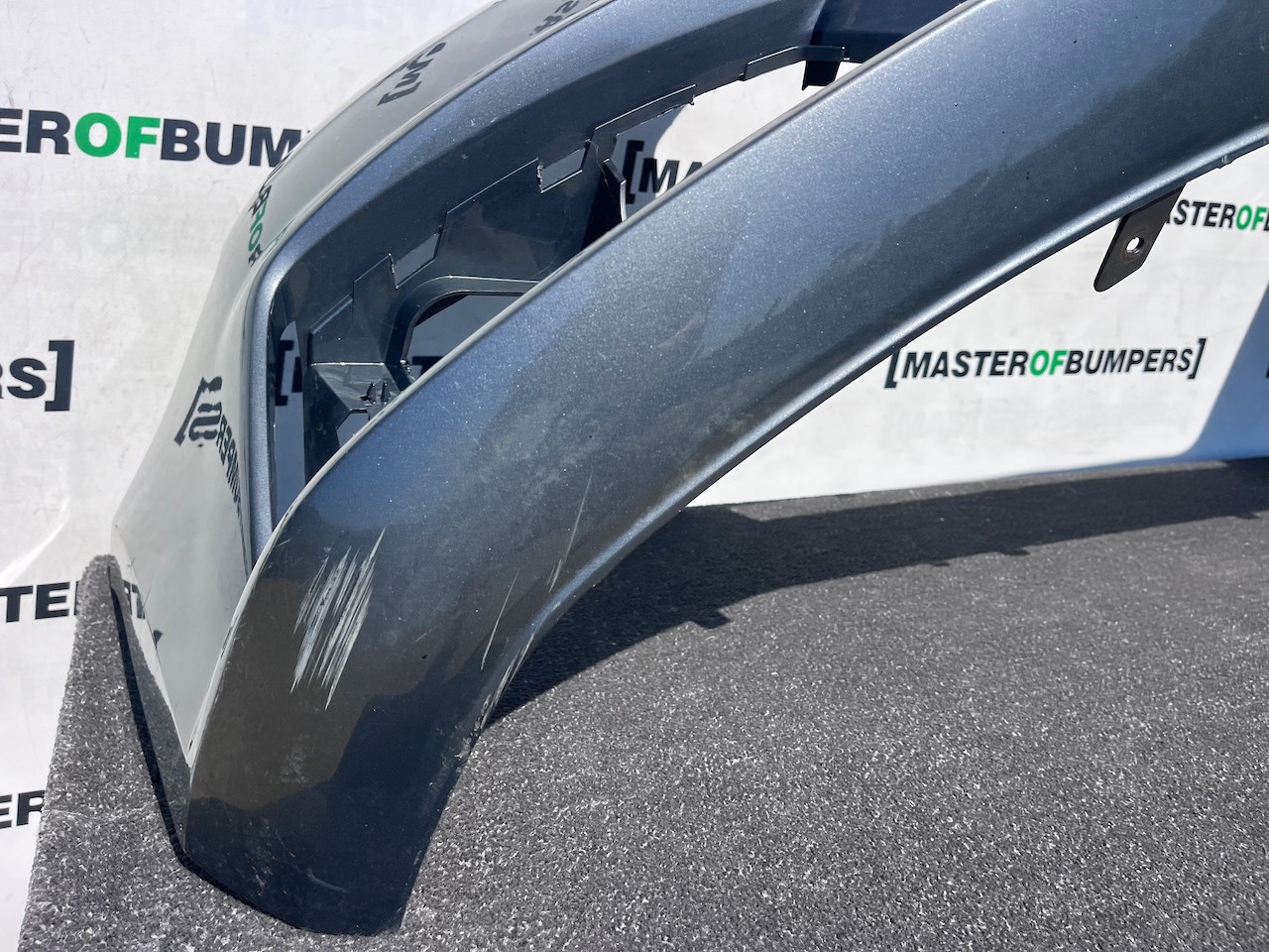 Audi A4 Se Saloon Estate B9 2016-2019 Front Bumper No Pdc No Jets Genuine [a34]