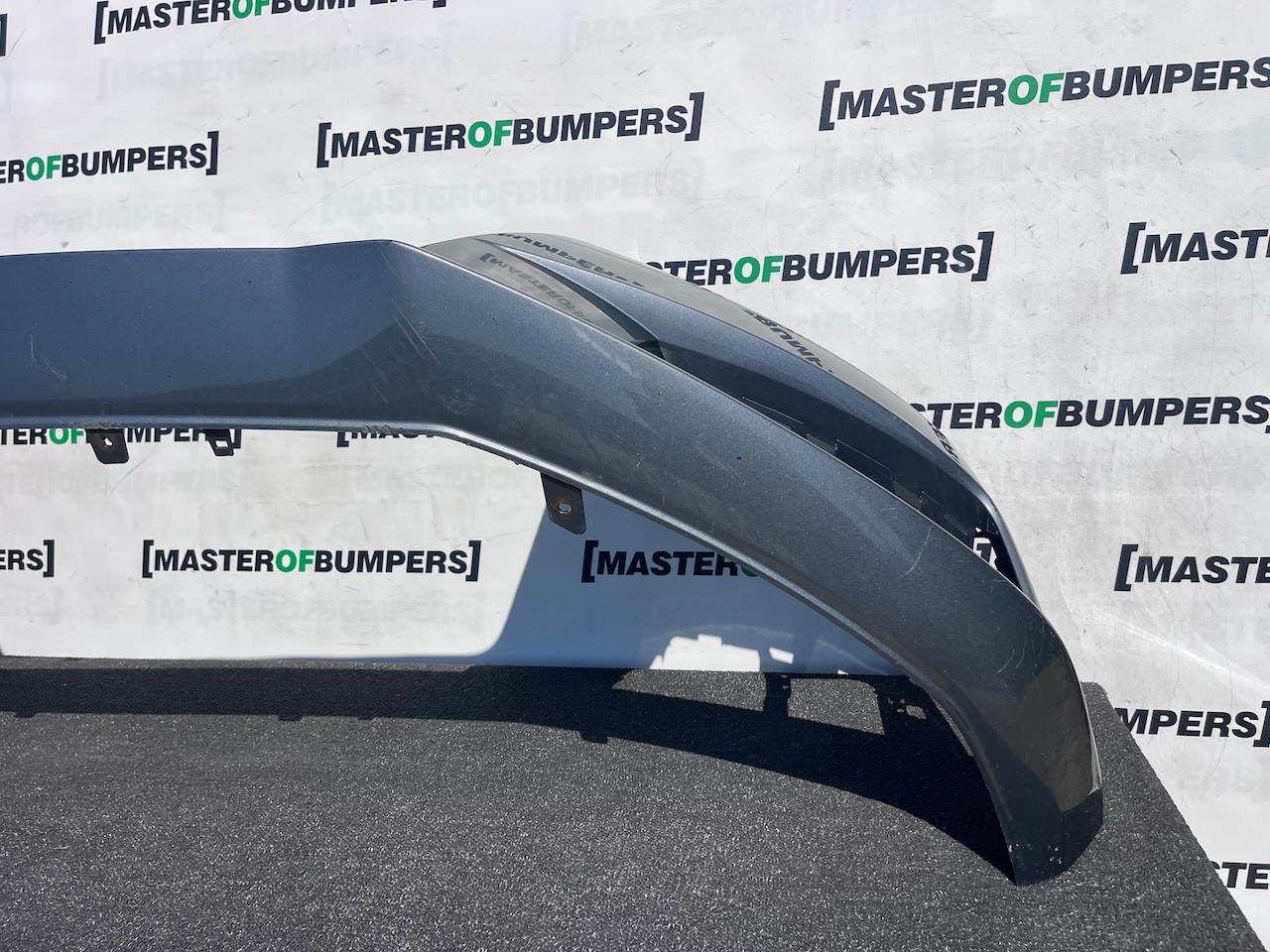 Audi A4 Se Saloon Estate B9 2016-2019 Front Bumper No Pdc No Jets Genuine [a34]