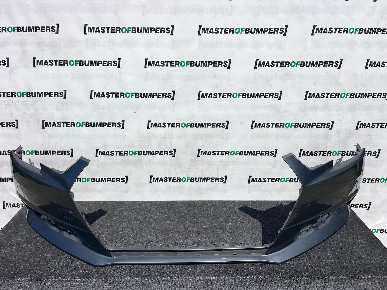 Audi A4 Se Saloon Estate B9 2016-2019 Front Bumper No Pdc No Jets Genuine [a34]