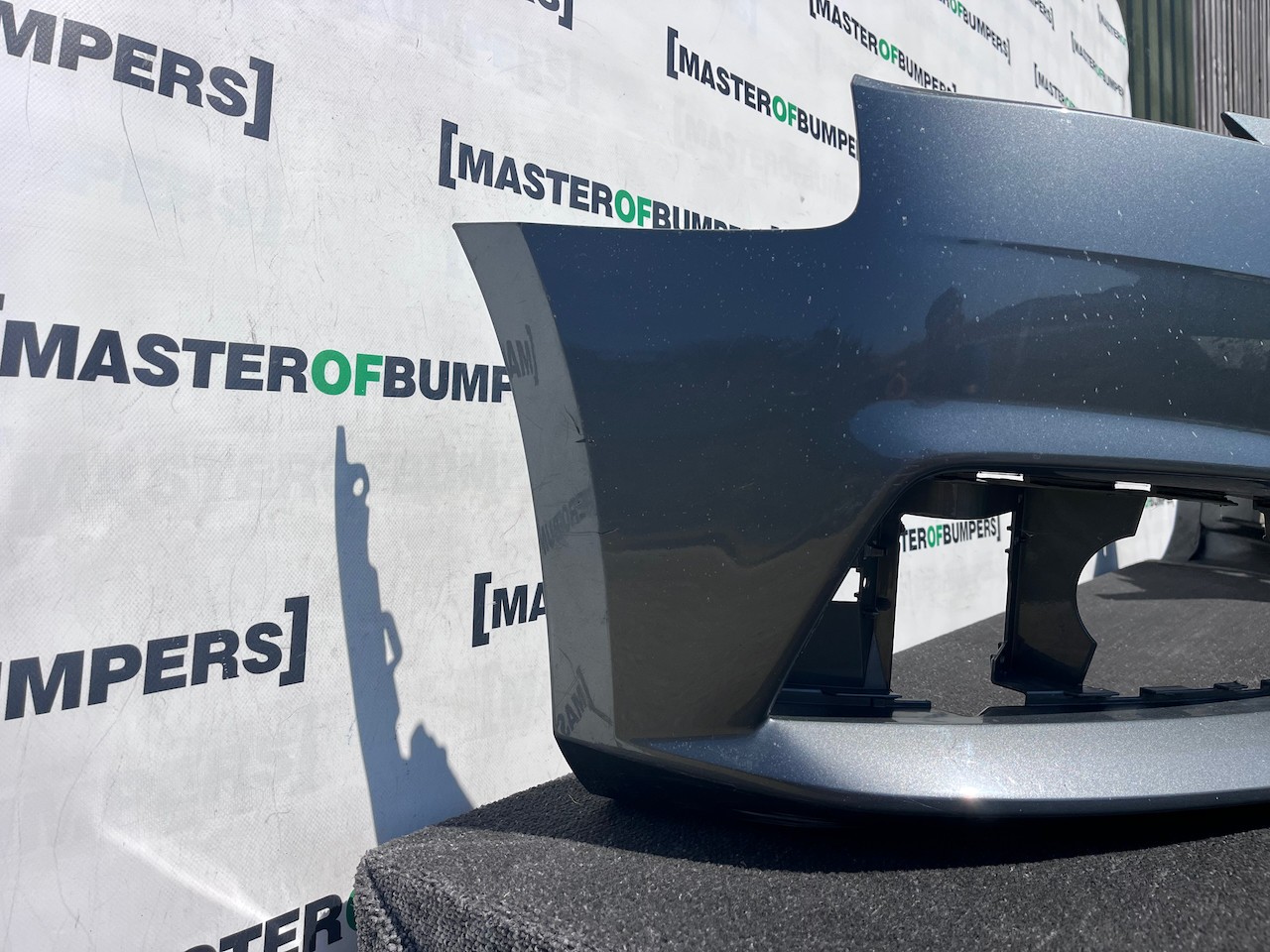 Audi A4 Se Saloon Estate B9 2016-2019 Front Bumper No Pdc No Jets Genuine [a34]