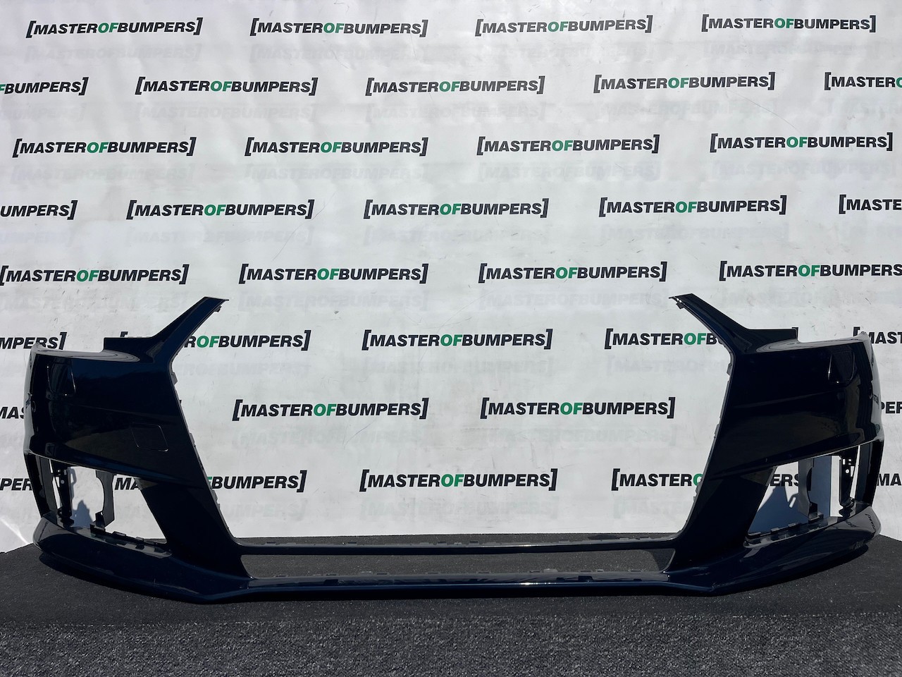 Audi A4 Se Saloon Estate B9 2016-2019 Front Bumper 4 Pdc  Jets Genuine [a49]