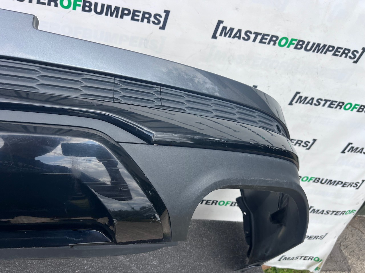 Audi Sq7 S Line 4m Suv 2016-2019 Rear Bumper 6 Pdc Genuine [a51]