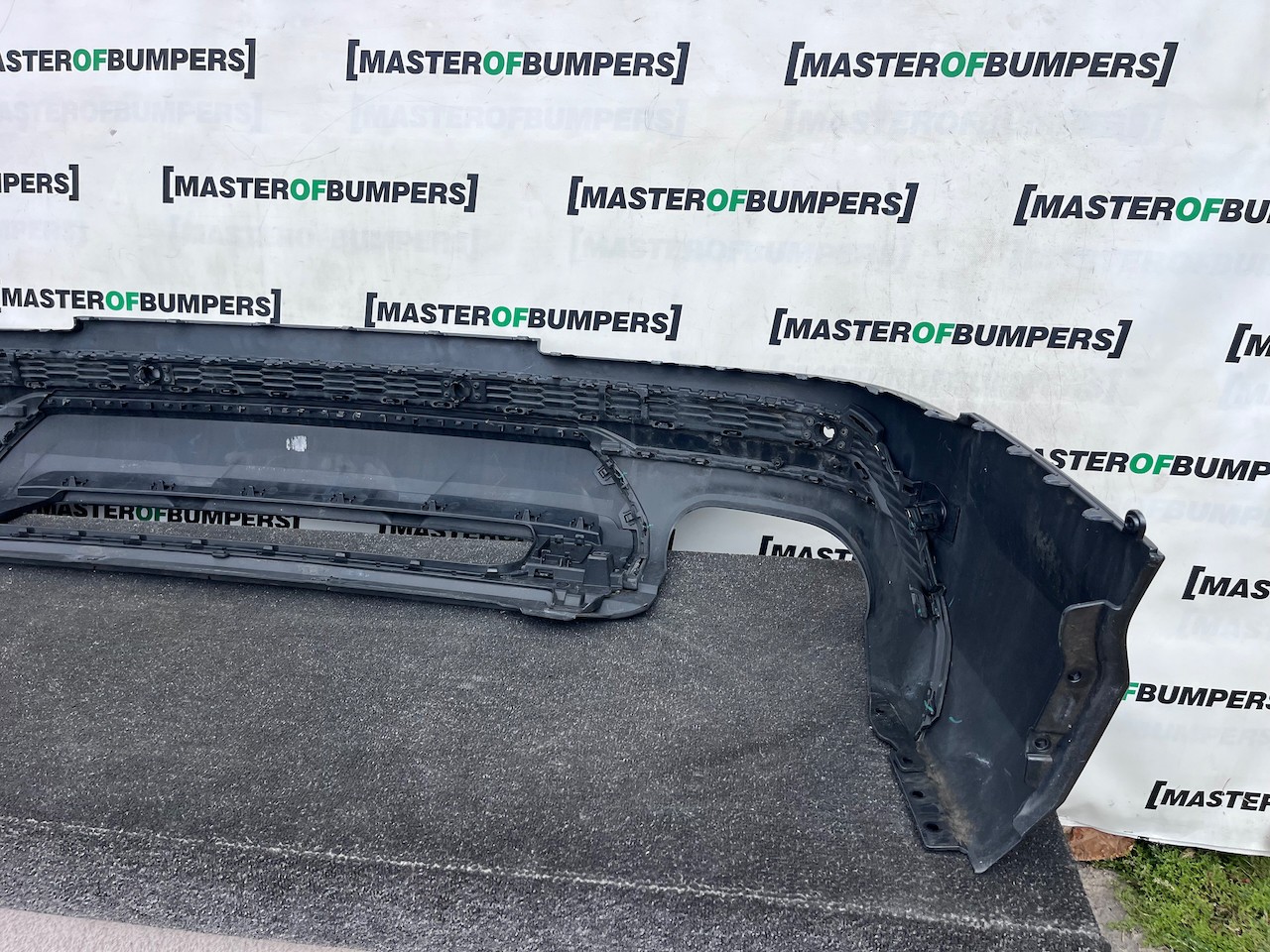 Audi Sq7 S Line 4m Suv 2016-2019 Rear Bumper 6 Pdc Genuine [a51]