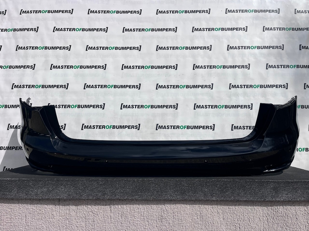 Audi A4 Se Sport Avant Estate B9 2016-2019 Rear Bumper 4 Pdc Genuine [a66]