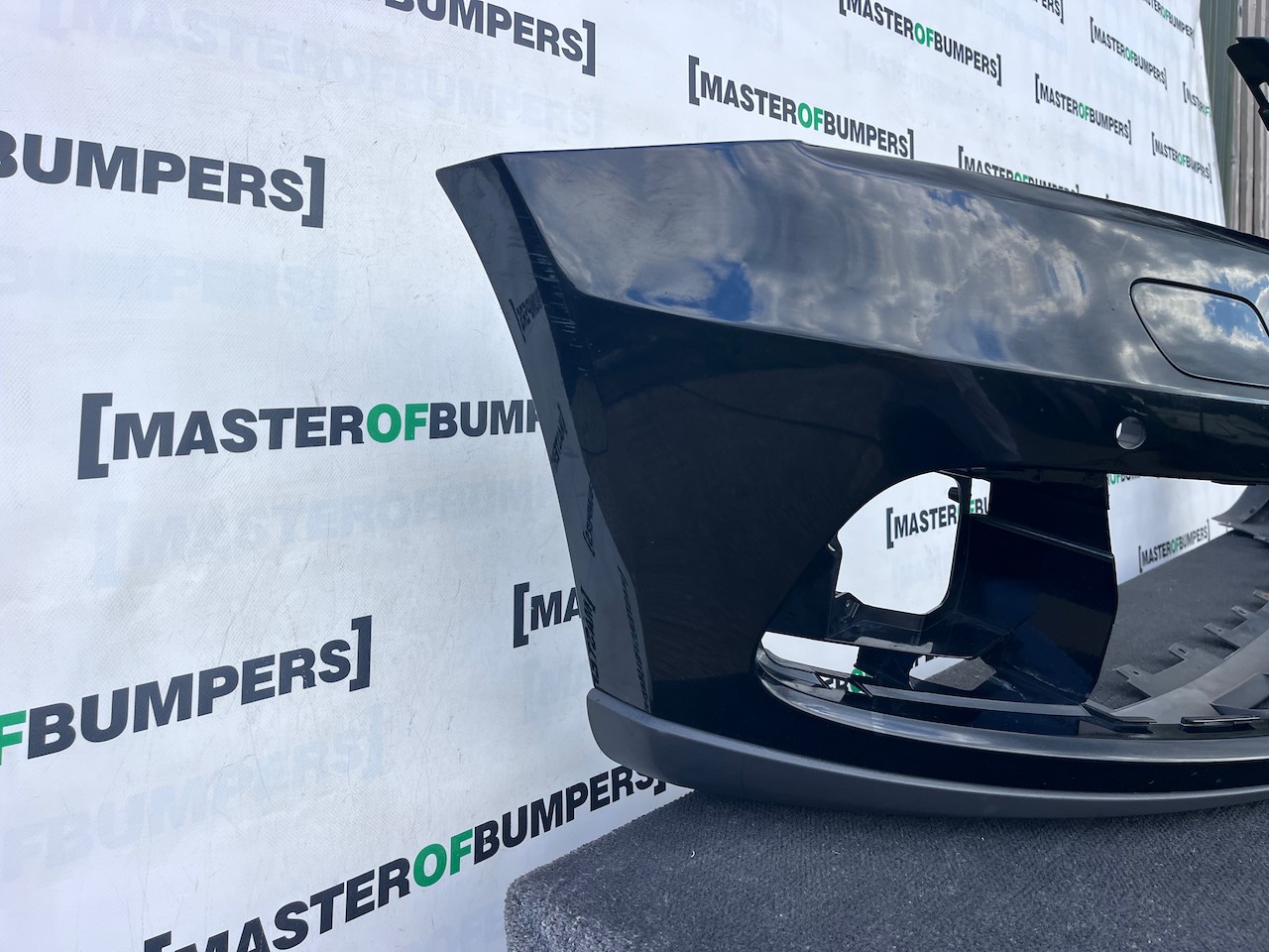Audi Q5 Se Quattro Suv Mk1 Lift 2012-2016 Front Bumper 4 Pdc Genuine [a91]