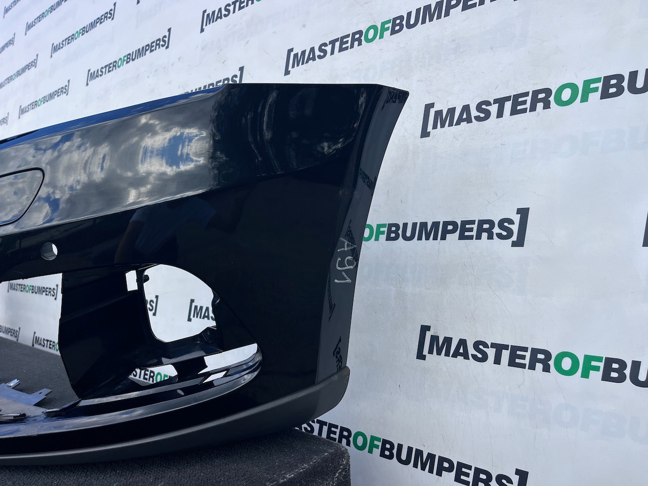 Audi Q5 Se Quattro Suv Mk1 Lift 2012-2016 Front Bumper 4 Pdc Genuine [a91]