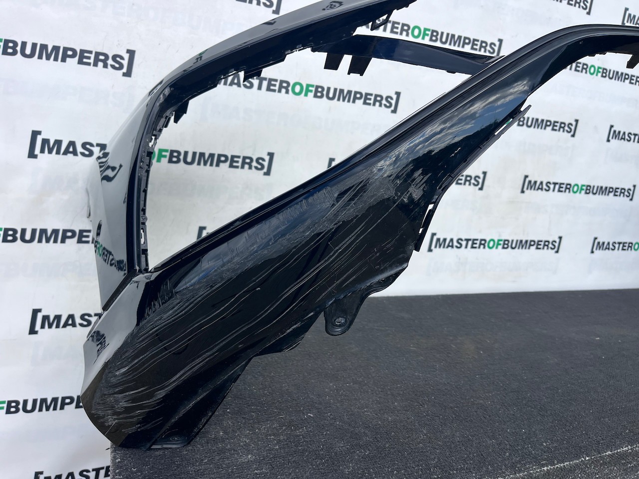 Audi Q8 S Line Sq8 Black Edition Suv 2019-2023 Front Bumper 6 Pdc Genuine [a80]