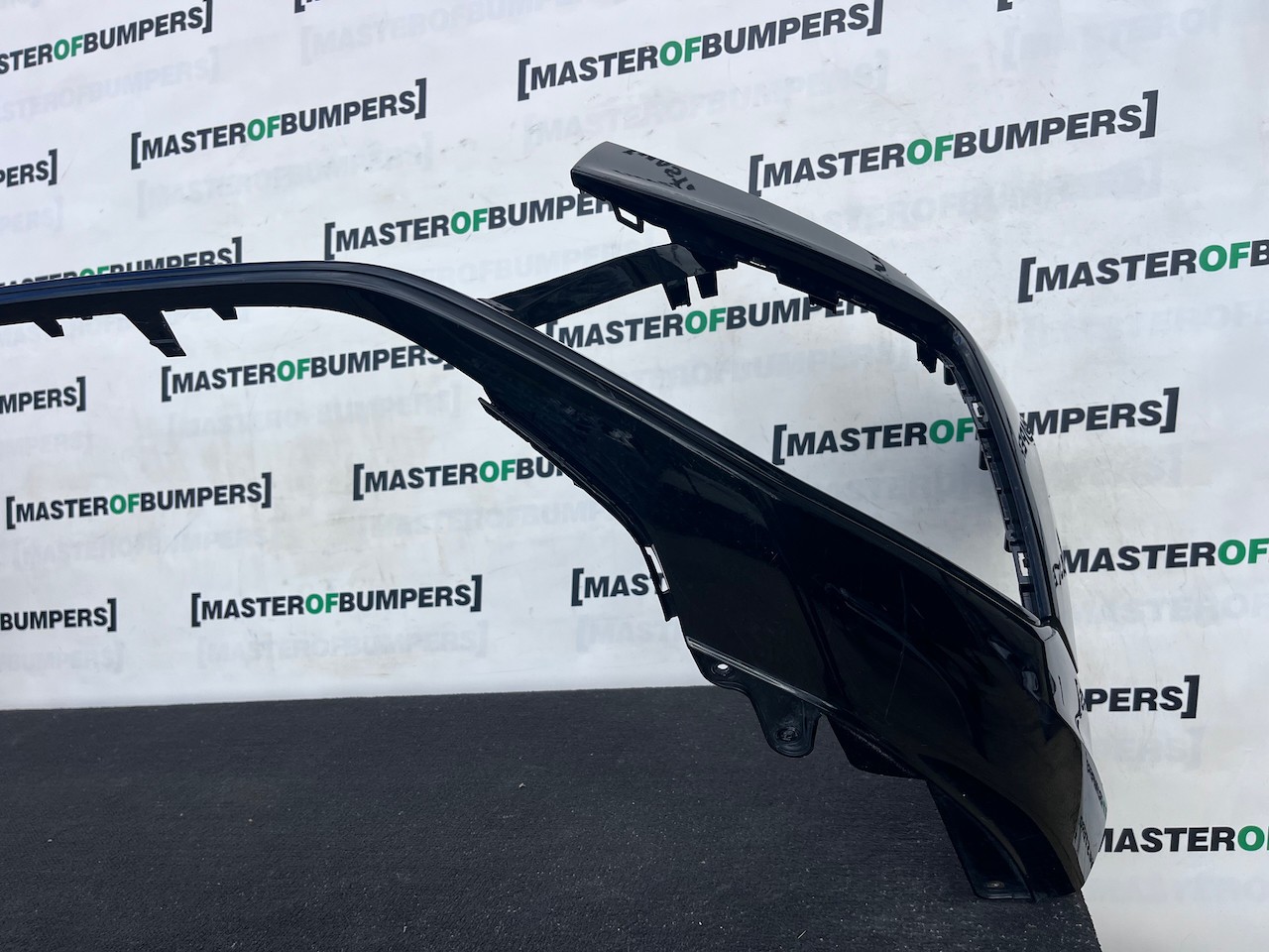 Audi Q8 S Line Sq8 Black Edition Suv 2019-2023 Front Bumper 6 Pdc Genuine [a80]