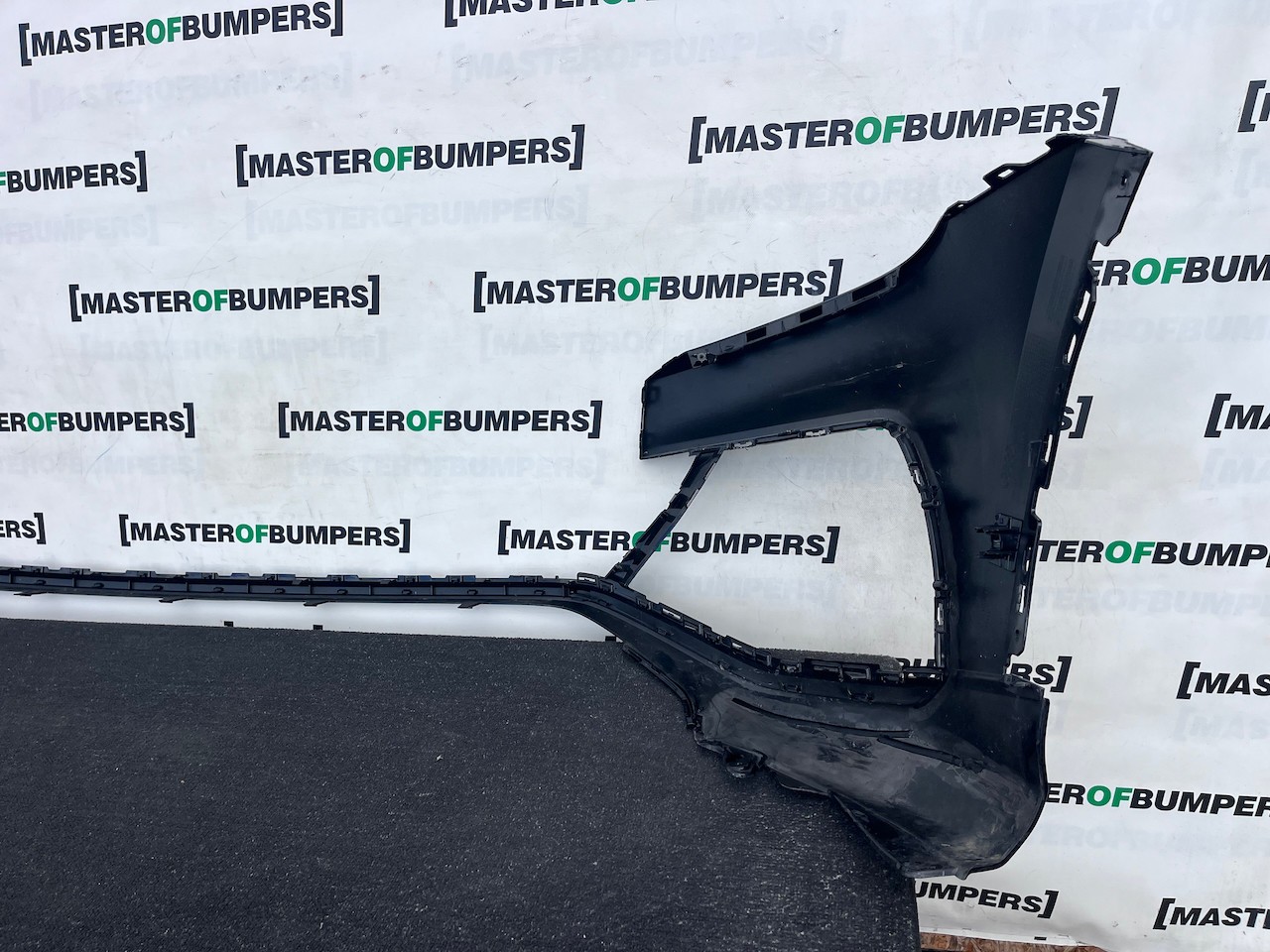 Audi Q8 S Line Sq8 Black Edition Suv 2019-2023 Front Bumper 6 Pdc Genuine [a80]