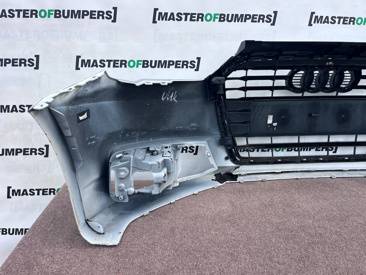 Audi A1 Se Lift Hatchback 2015-2018 Front Bumper No Pdc No Jets Genuine [a98]