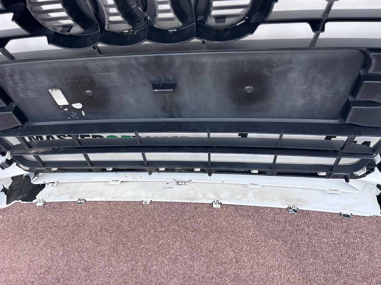 Audi A1 Se Lift Hatchback 2015-2018 Front Bumper No Pdc No Jets Genuine [a98]