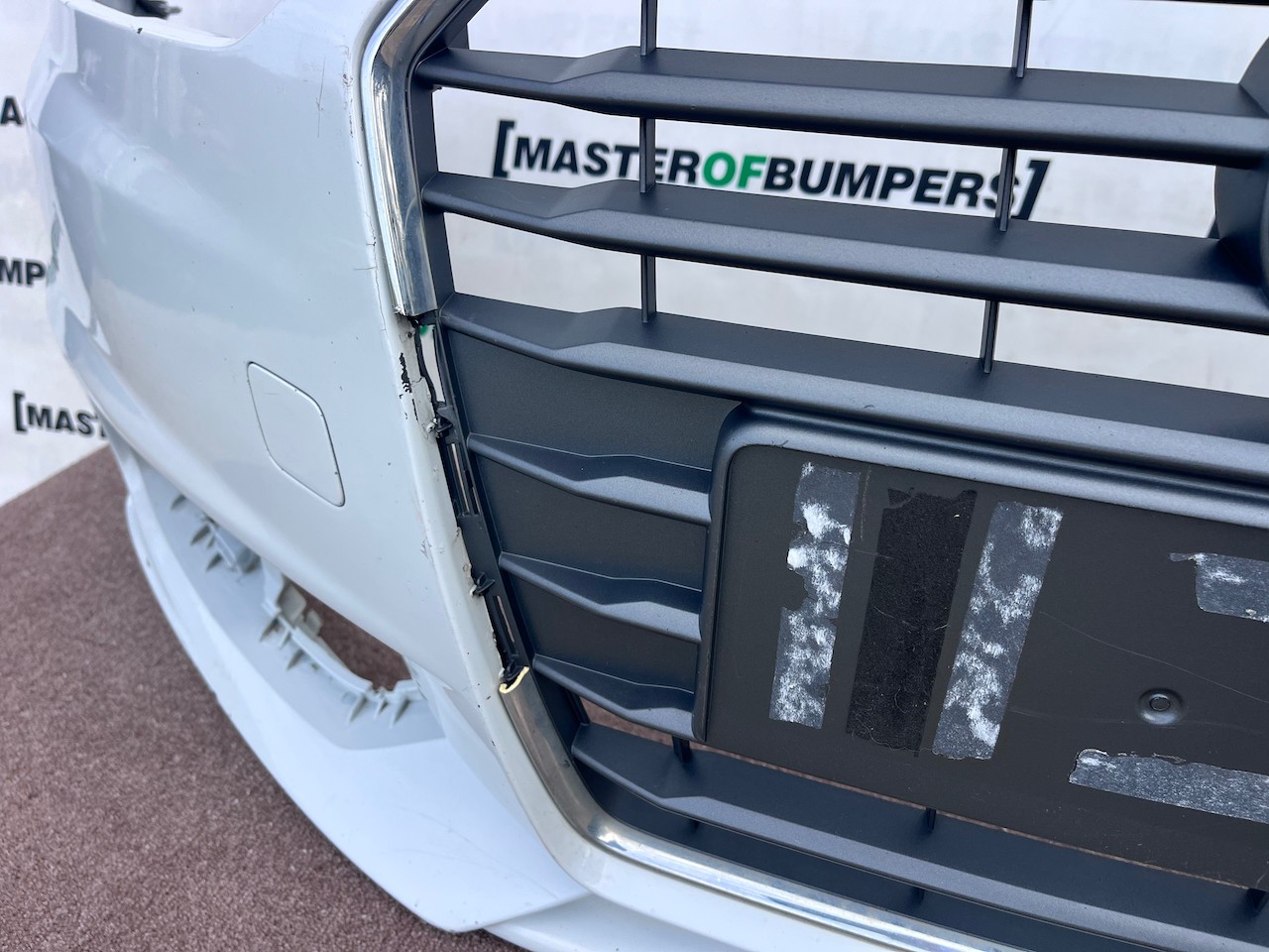 Audi A1 Se Lift Hatchback 2015-2018 Front Bumper No Pdc No Jets Genuine [a98]