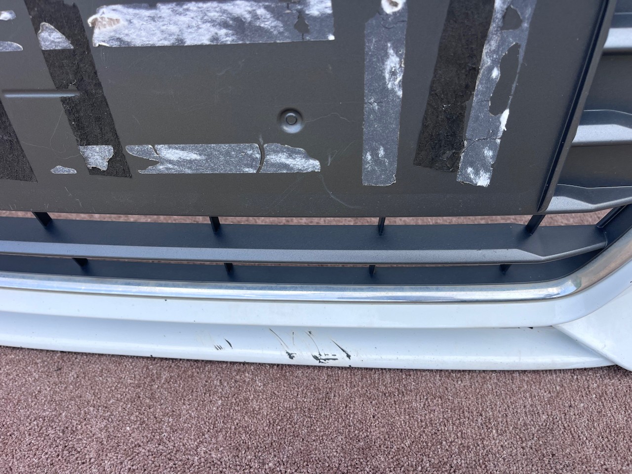 Audi A1 Se Lift Hatchback 2015-2018 Front Bumper No Pdc No Jets Genuine [a98]