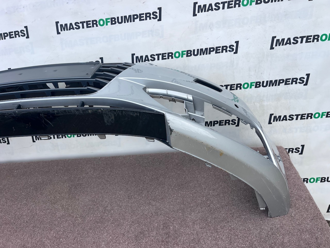 Audi A3 Se Hatchback 8v 2013-2016 Front Bumper 4 Pdc Jets Genuine [a117]