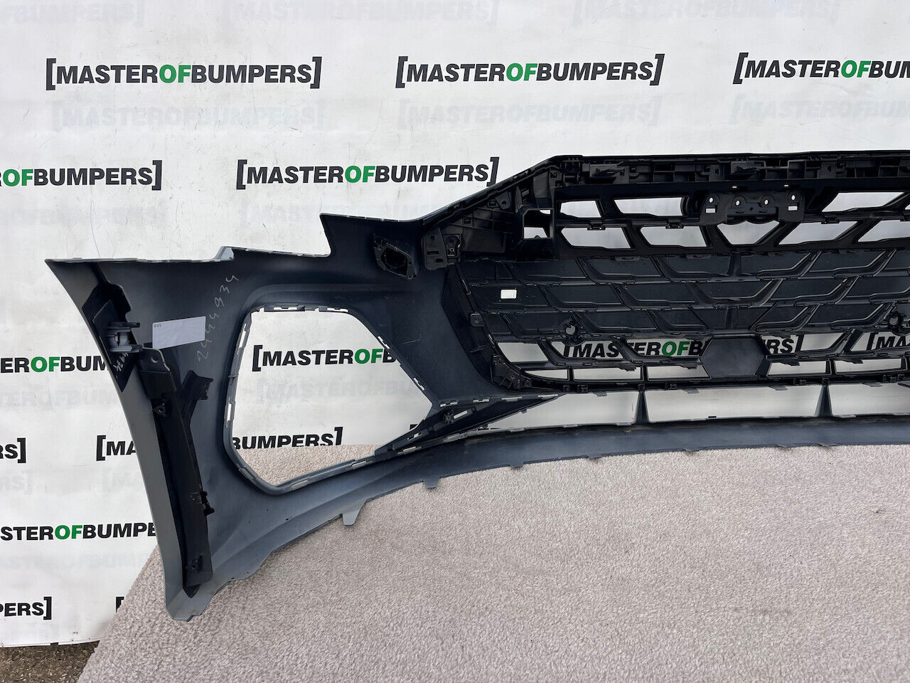 Audi A3 S3 8y Lift Hatchback 2024-on Front Bumper 6 Pdc Genuine [a762]