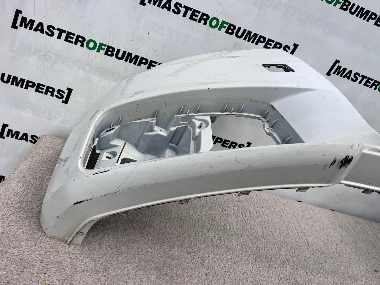 Audi A1 Se Basic Mk1 Lift Hatchback 2015-2018 Front Bumper No Pdc Genuine [a794]