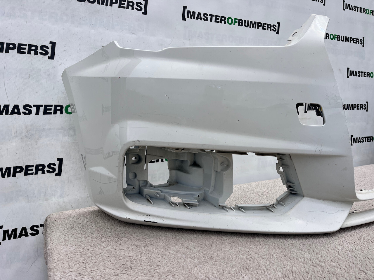 Audi A1 Se Basic Mk1 Lift Hatchback 2015-2018 Front Bumper No Pdc Genuine [a794]