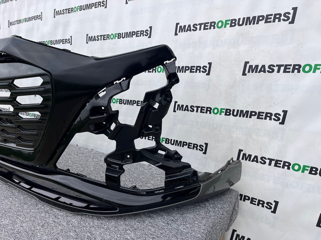 Audi Q8 E-tron S Line Edition Sportback 2023-on Front Bumper Genuine [a811]