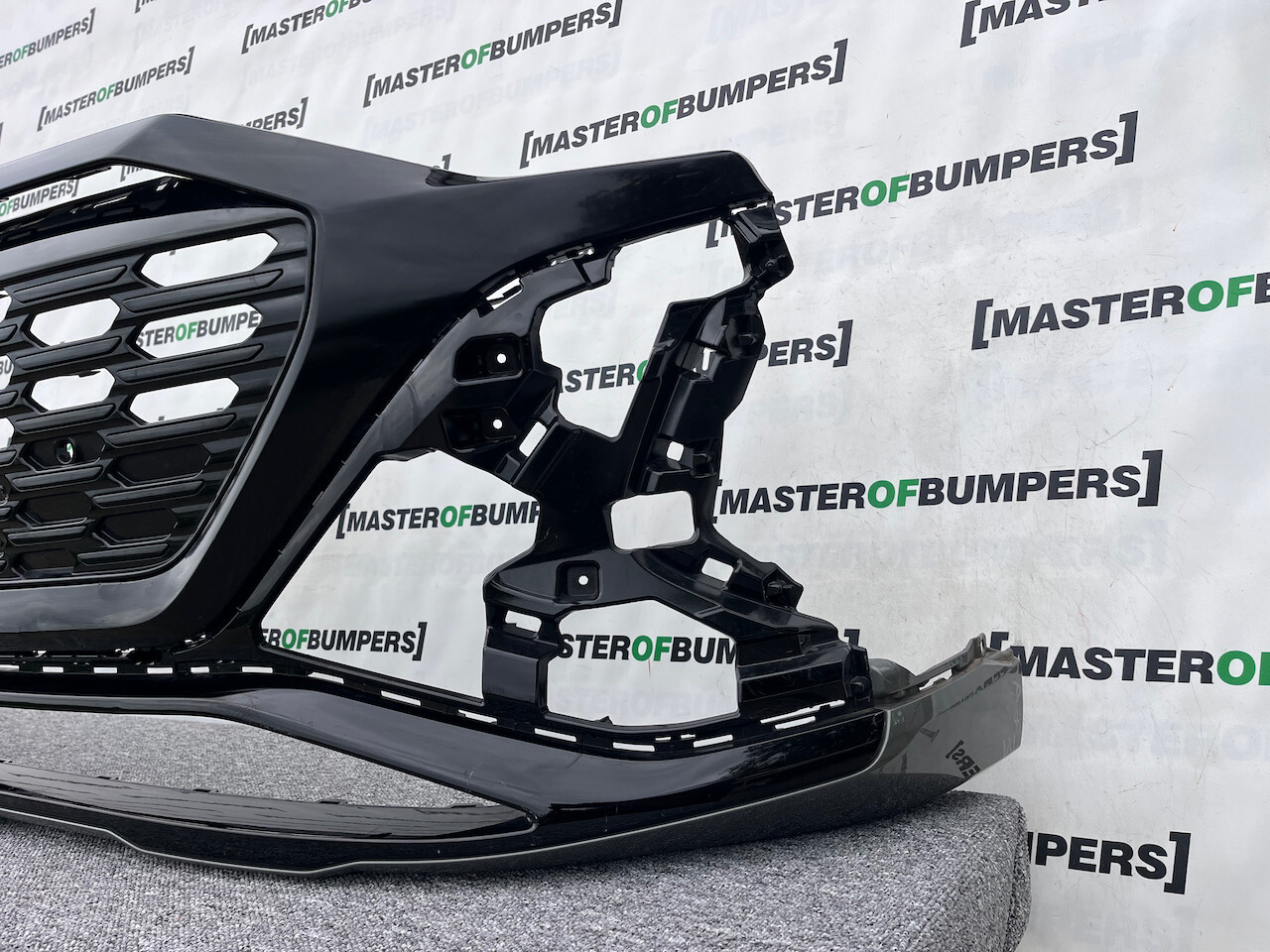 Audi Q8 E-tron S Line Edition Sportback 2023-on Front Bumper Genuine [a811]