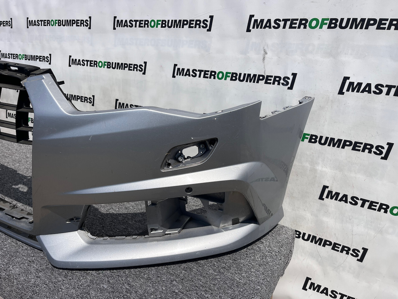 Audi A6 S Line C7 Lift Saloon Estate 2015-2018 Front Bumper 4 Pdc Genuine [a582]