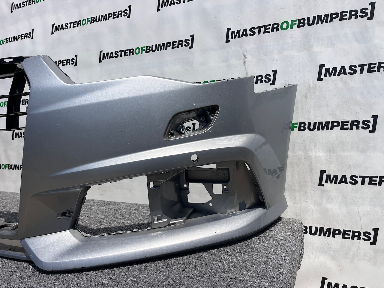 Audi A6 S Line C7 Lift Saloon Estate 2015-2018 Front Bumper 4 Pdc Genuine [a582]