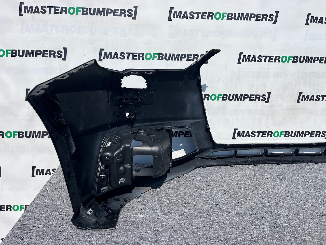 Audi A1 S Line Lift Hatchback 2015-2018 Front Bumper 4 Pdc +jets Genuine [a841]