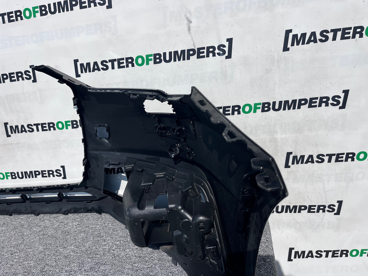 Audi A1 S Line Lift Hatchback 2015-2018 Front Bumper 4 Pdc +jets Genuine [a841]