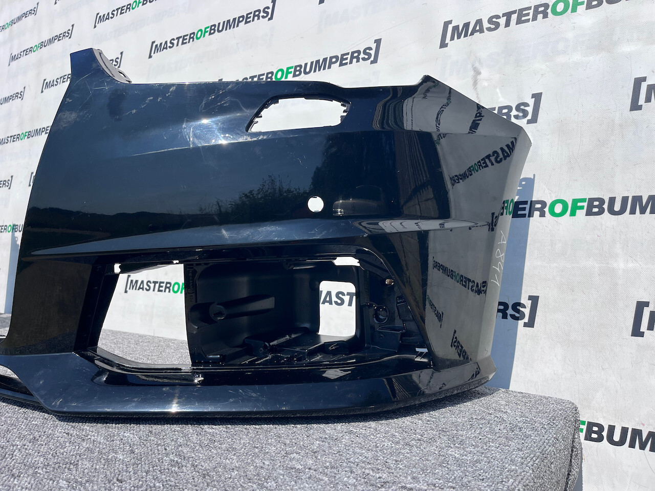 Audi A1 S Line Lift Hatchback 2015-2018 Front Bumper 4 Pdc +jets Genuine [a841]