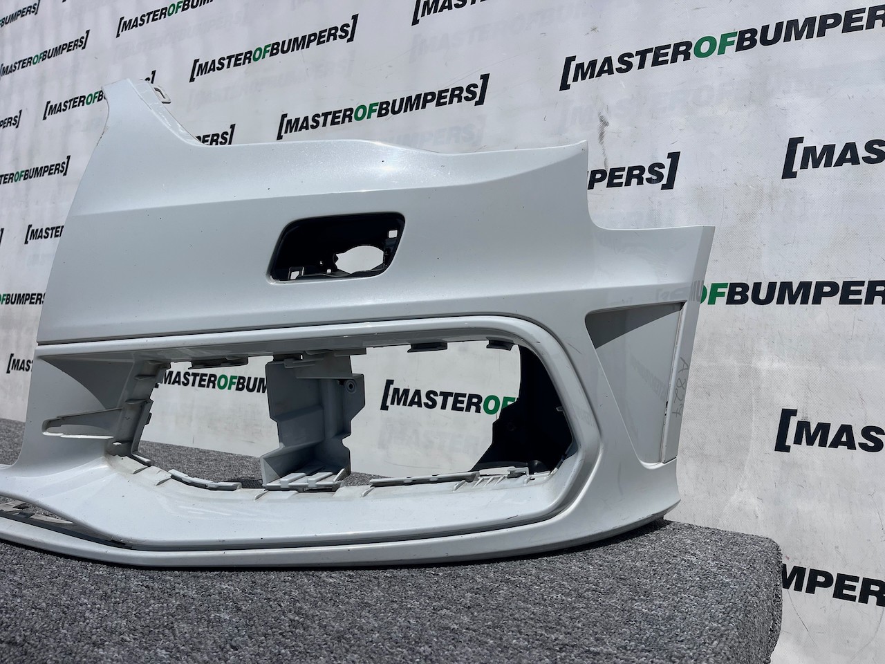 Audi A3 S Line S3 Hatchback 2012-2015 Front Bumper No Pdc + Jets Genuine [a827]