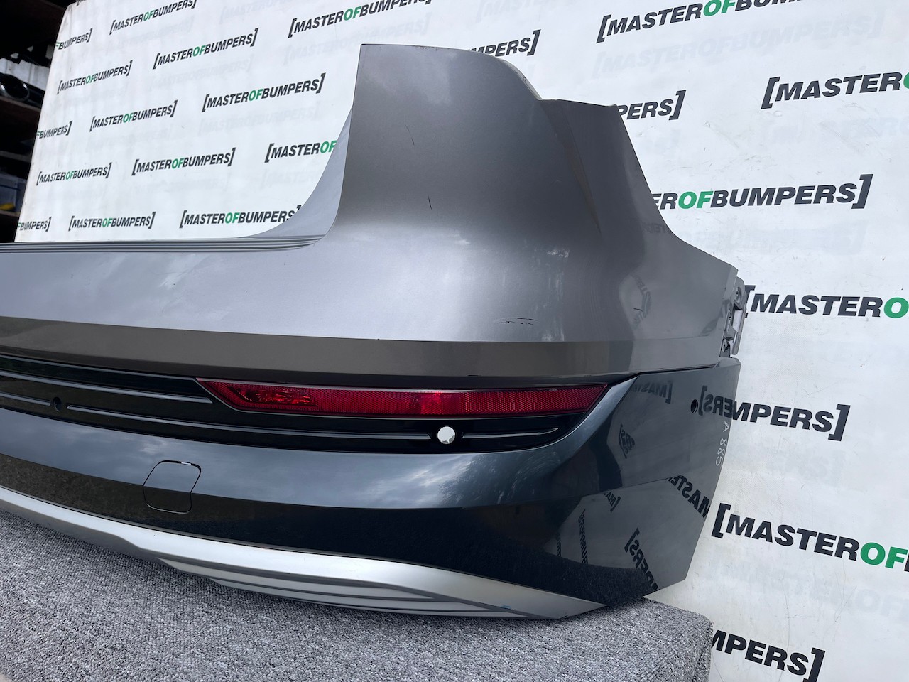 Audi Etron E-tron S Line Quattro 2019-2023 Rear Bumper 6 Pdc Genuine [a885]