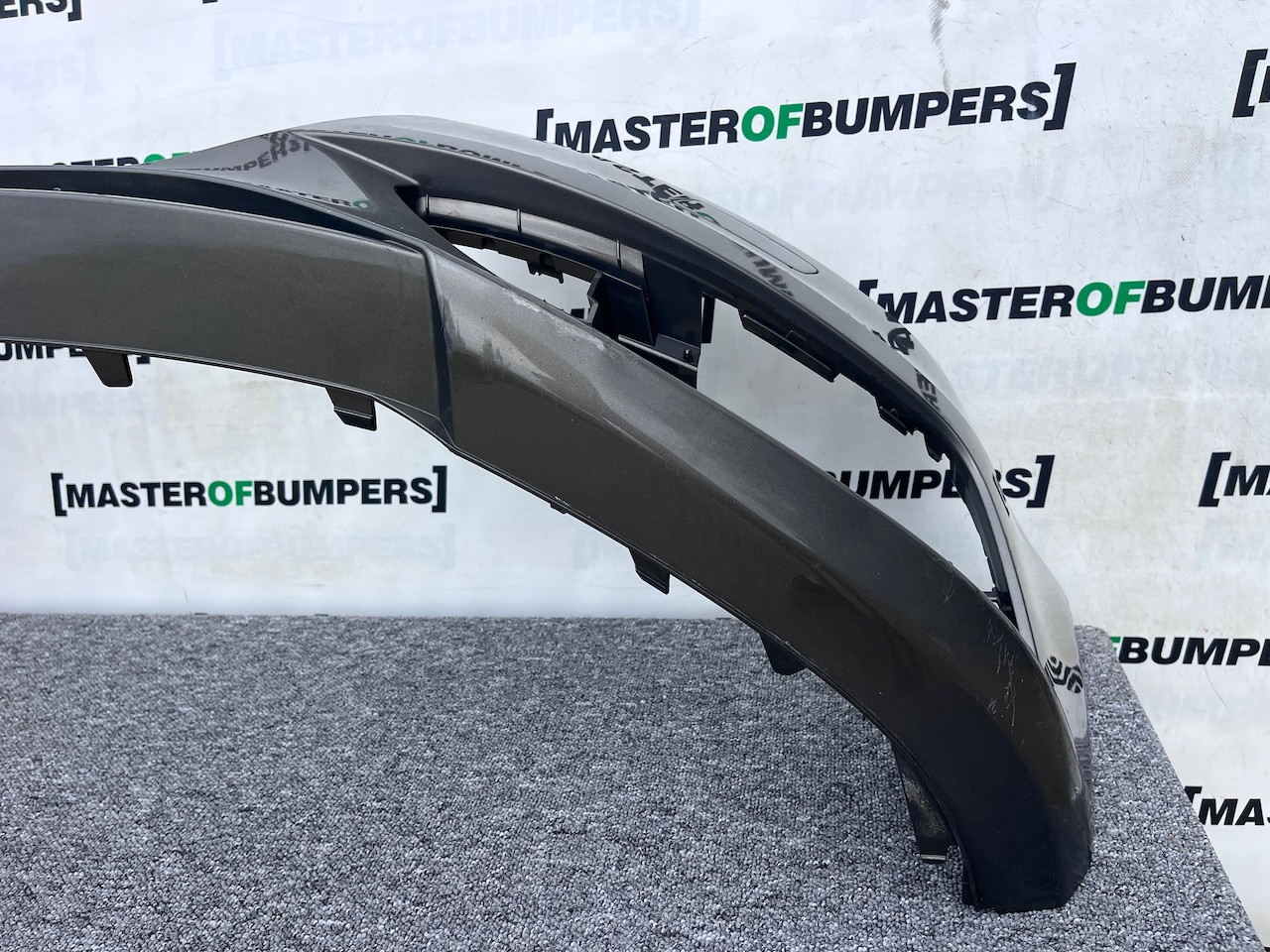 Audi A3 Se Hatchback 2012-2015 Front Bumper No  Pdc +jets Genuine [a896]