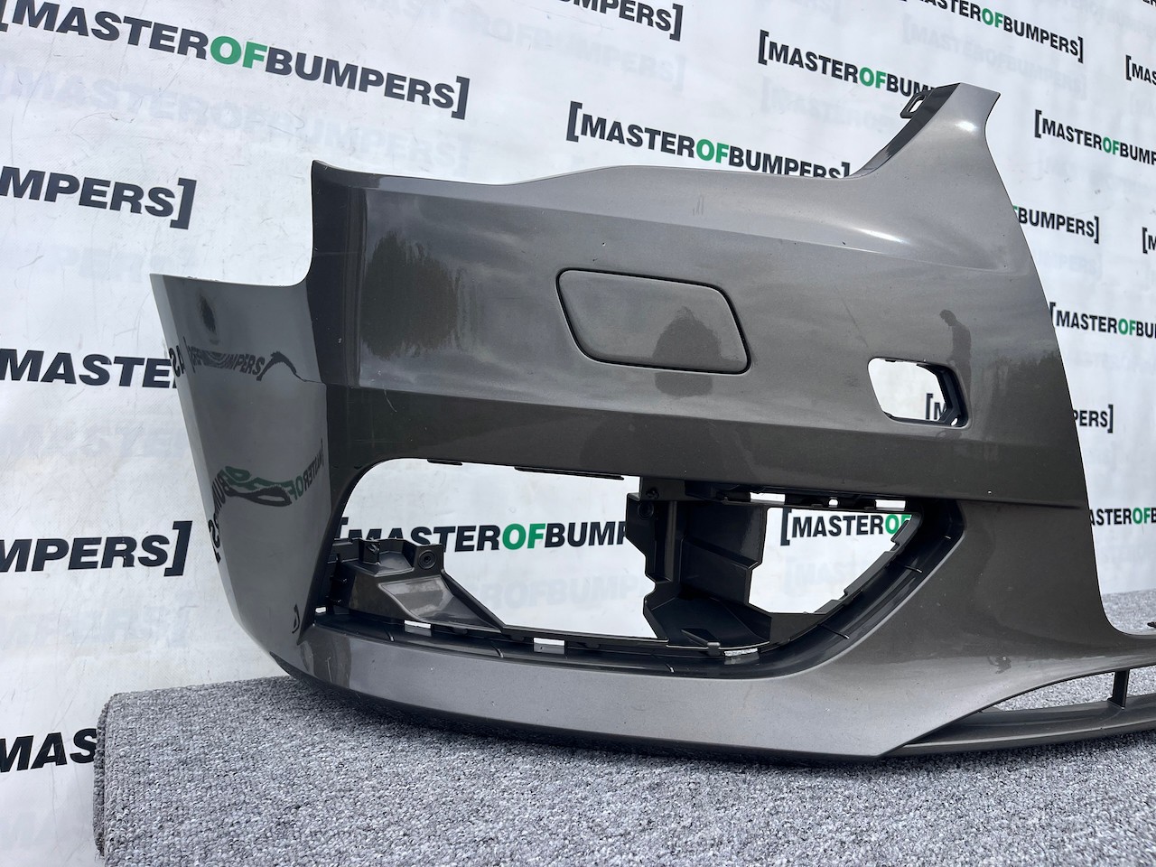 Audi A3 Se Hatchback 2012-2015 Front Bumper No  Pdc +jets Genuine [a896]