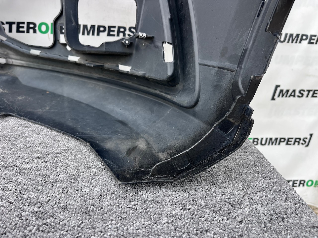 Audi Q3 S-line Suv 2011-2014 Front Bumper 6 Pdc Genuine [a902]