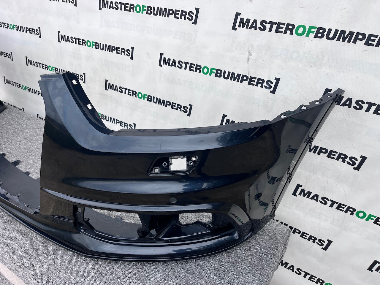 Audi Q3 S-line Suv 2011-2014 Front Bumper 6 Pdc Genuine [a902]